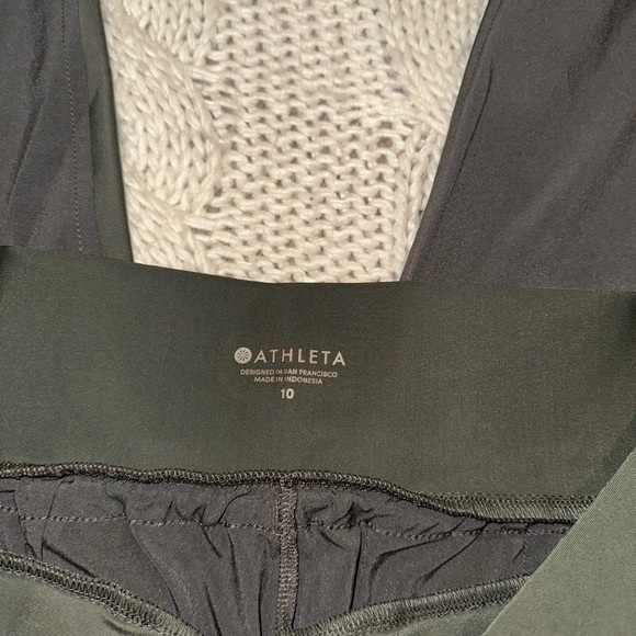Athleta Moss Olive Green Sutton Utility Cargo Jogger Pants 10 - Picture 3 of 7